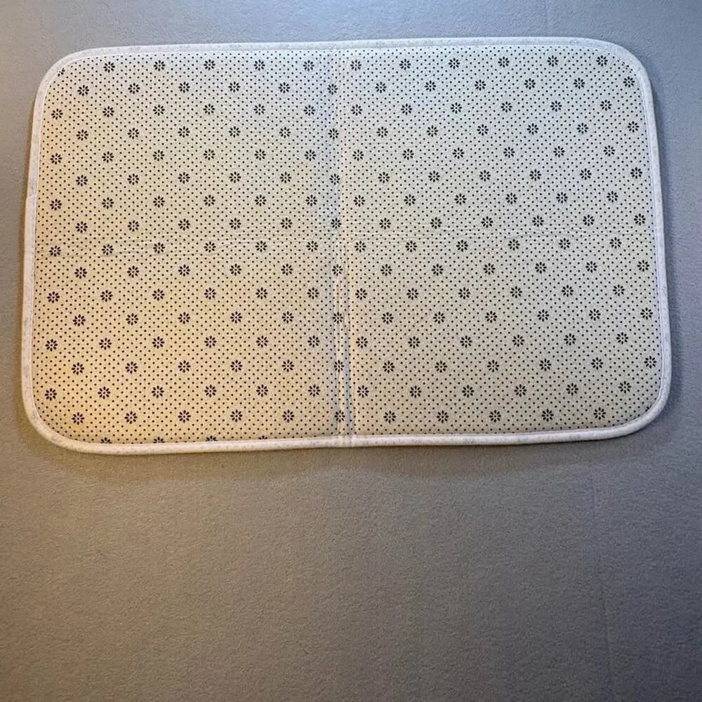 Retro 'Get Naked' Bath Mat